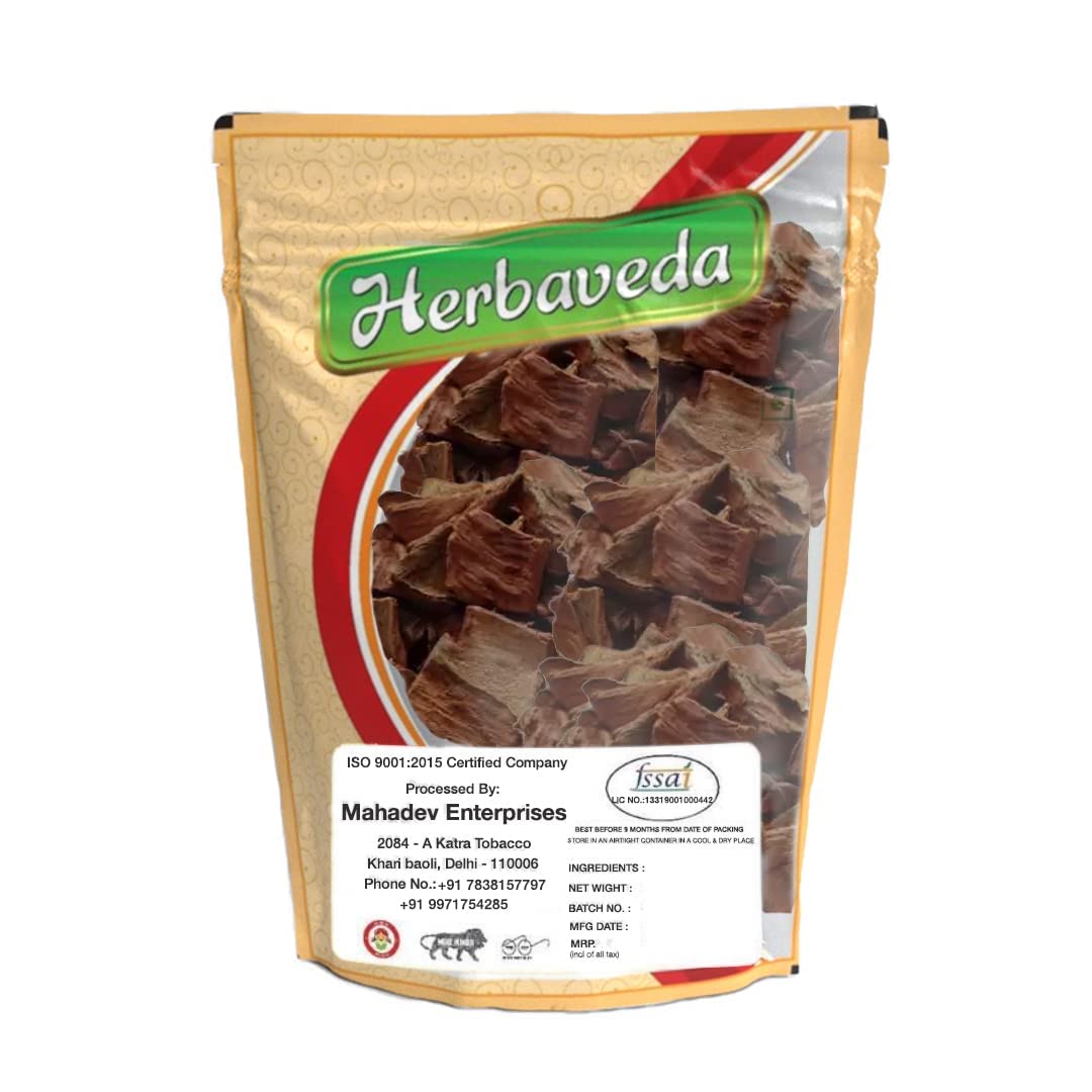 Metrol Herbaveda Terminalia Arjuna herbal powder being mixed for wellness preparation.