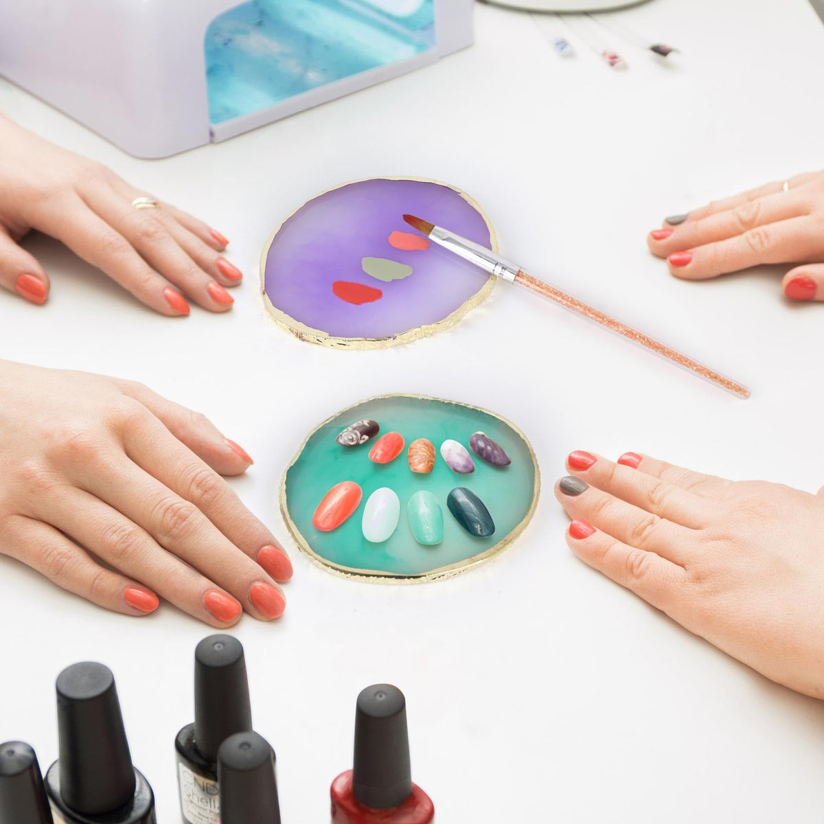 Tbestmax makeup tray showing smooth non-porous surface
