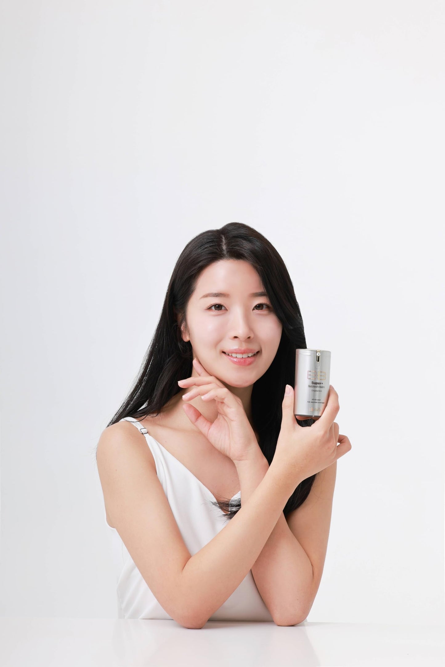 Skin79 VIP Gold Beblesh Balm box packaging with authenticity seal