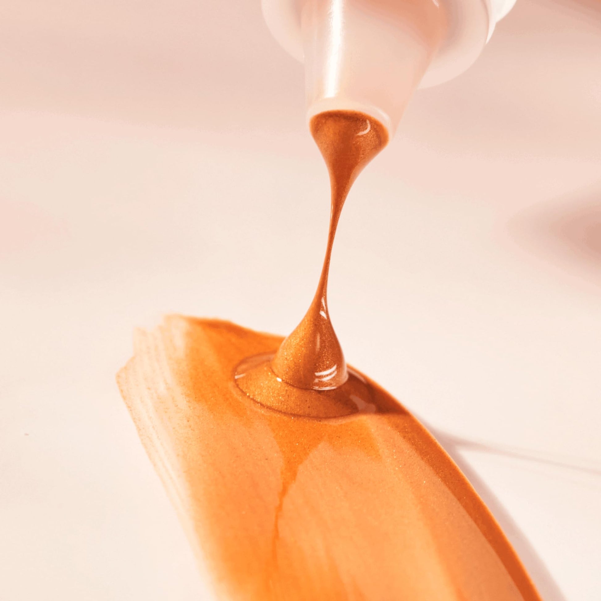 Essence skincare-infused bronzing drops container perfect for creating an effortless everyday sun-kissed makeup base.