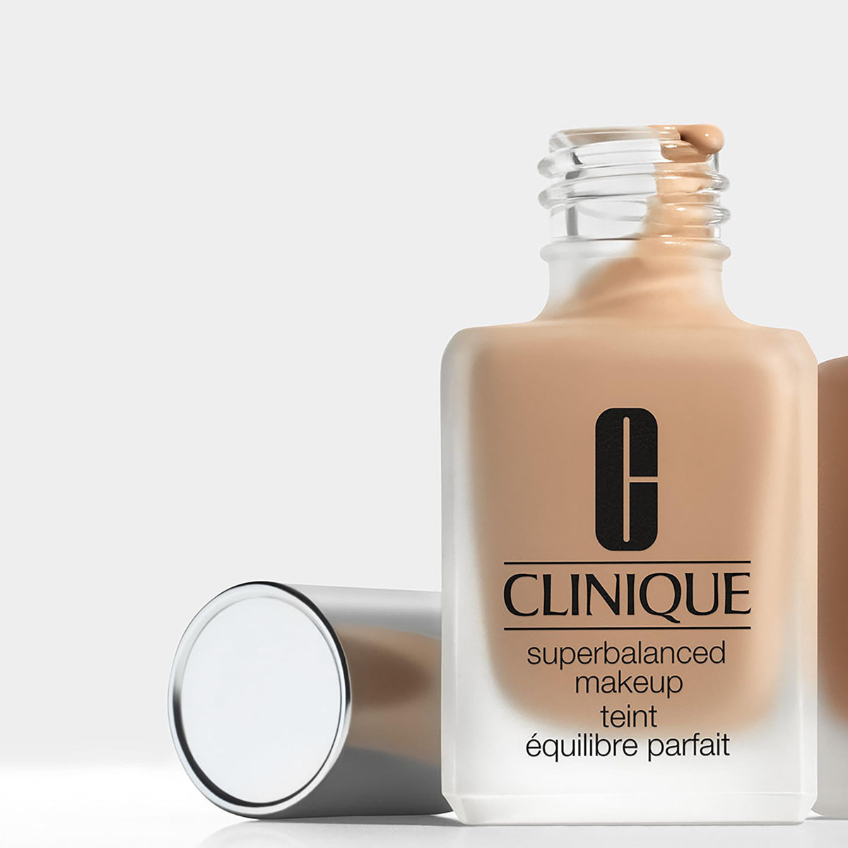 Clinique 30ml liquid foundation glass bottle with silver cap