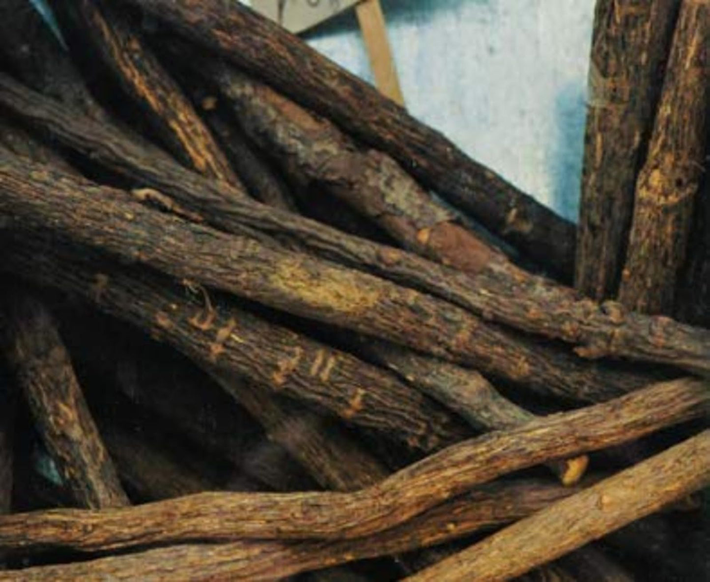 Kyabo natural organic mulethi sticks in resealable packaging