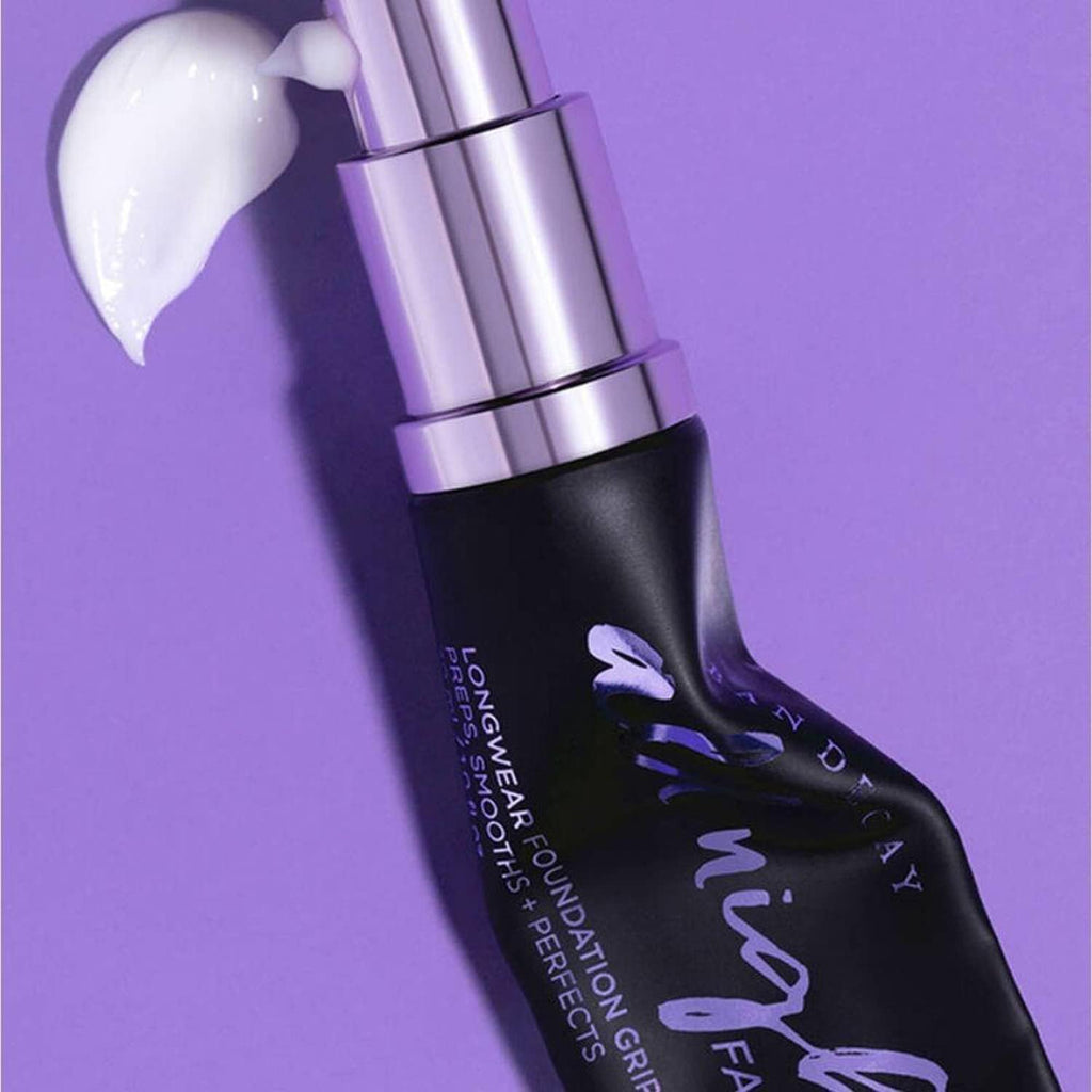Urban Decay All Nighter face primer lifestyle application shot