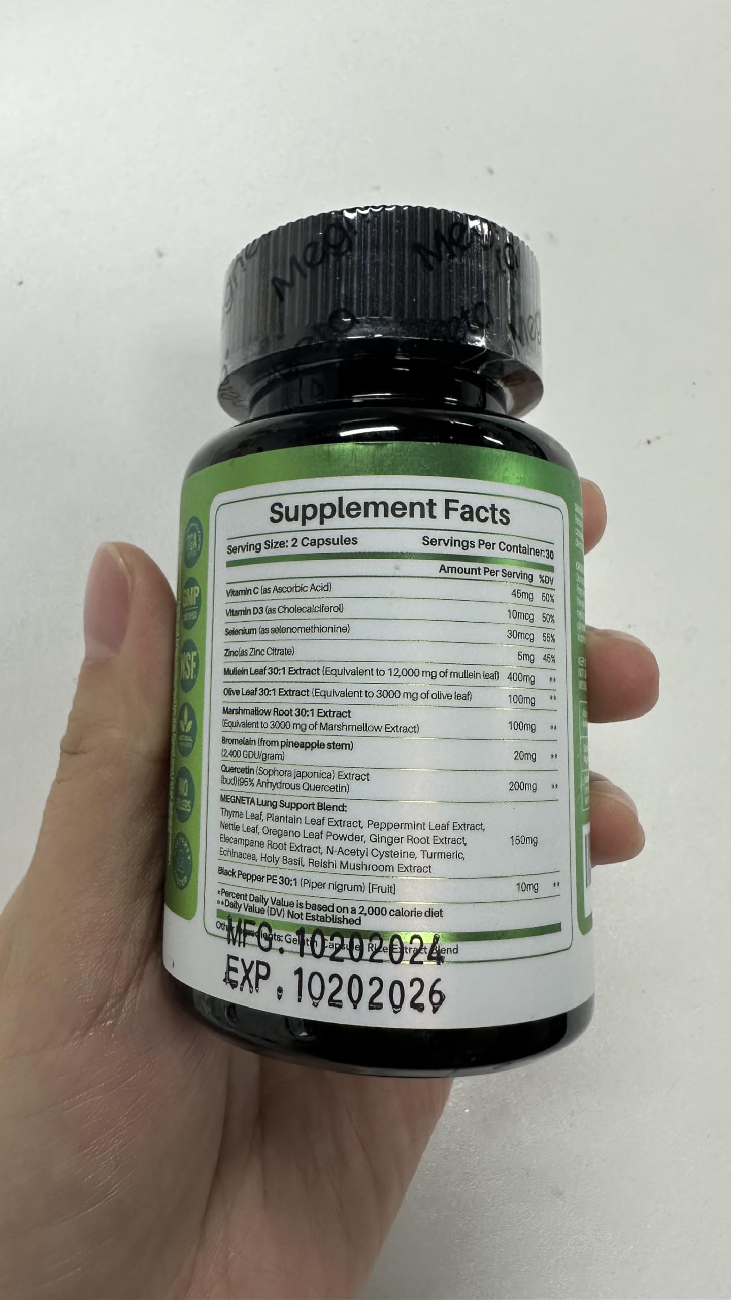 Supplement facts label on Megneta lung health bottle