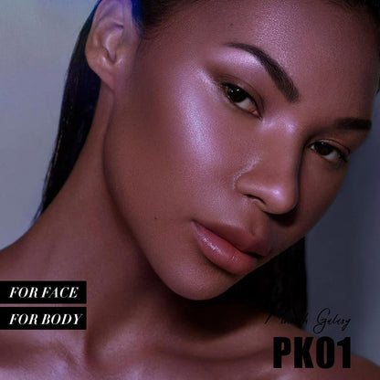 Close up view of the gel to powder texture of the FOCALLURE shimmer face and body highlighter showing microfine particles.