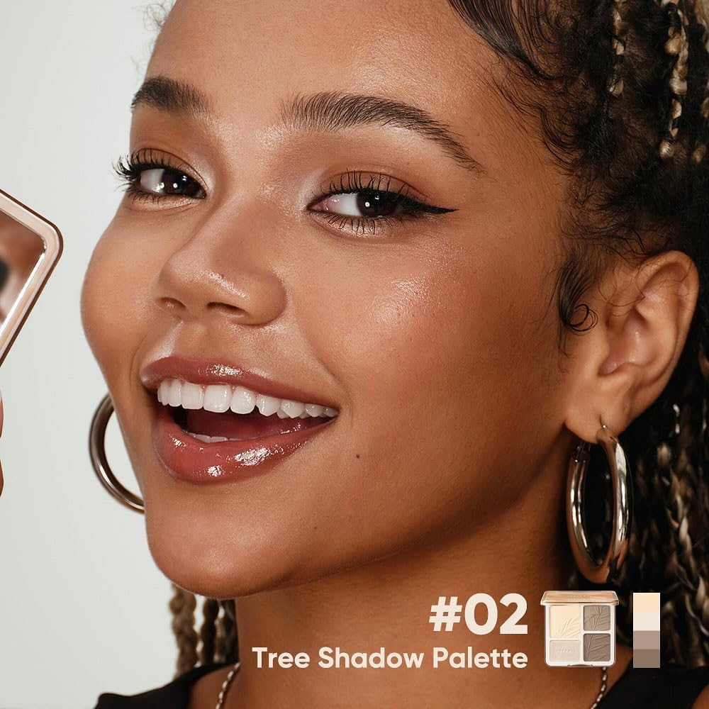 JUDYDOLL New Version 02 Tree Shadow compact opened up to reveal the blendable face makeup powders.