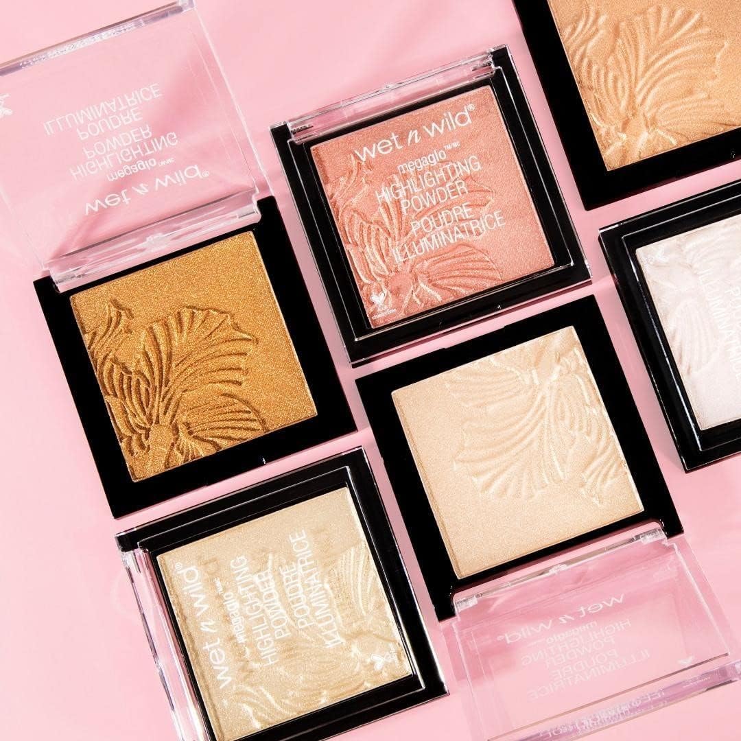Wet n Wild ultra pearly finish makeup highlighter packaging closeup