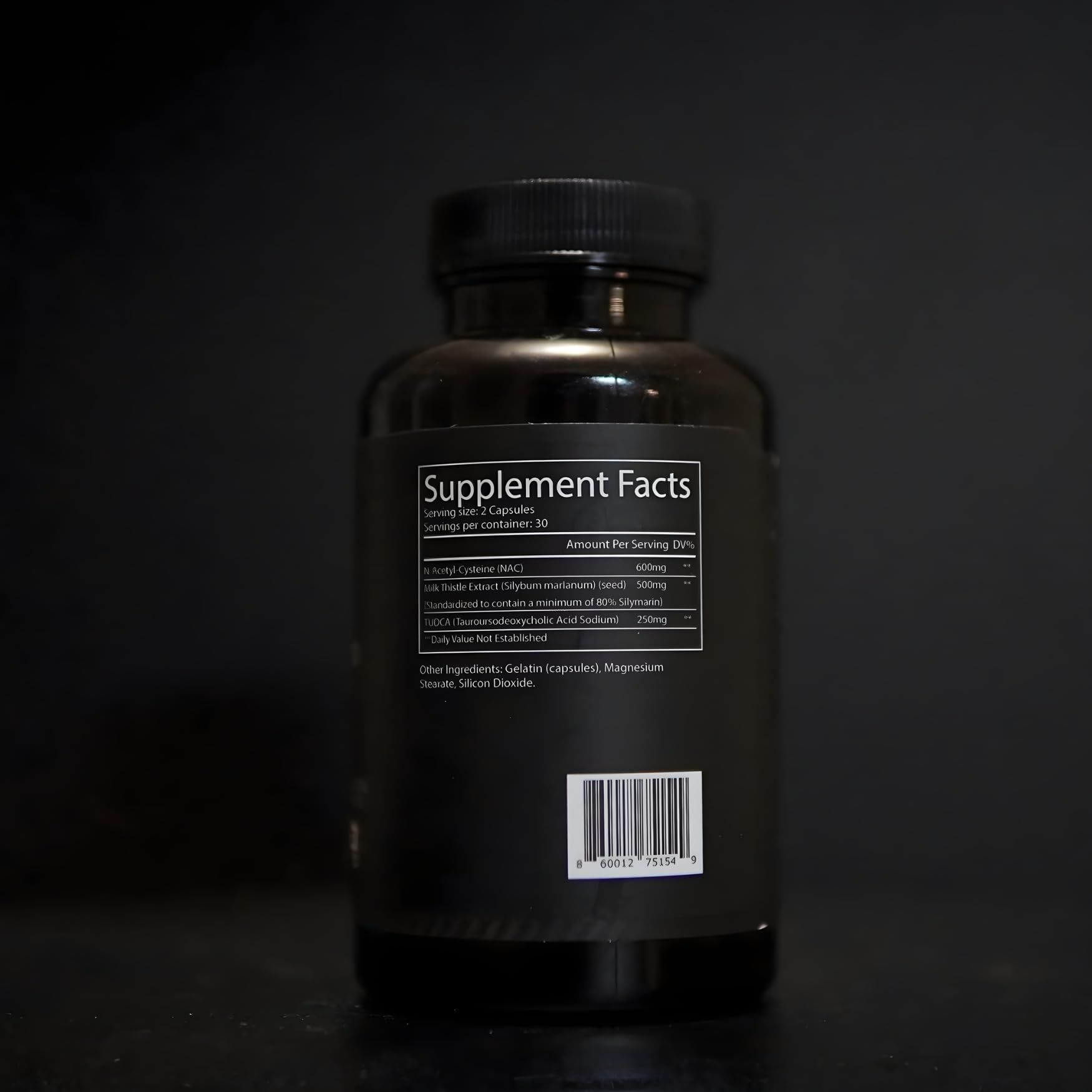 Side label showing organic astragalus and ginger ingredients
