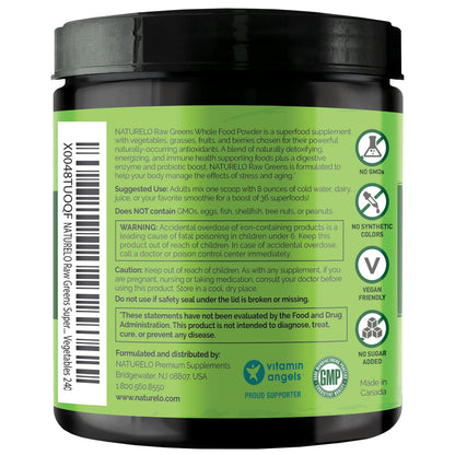 Naturelo mixed berry greens powder scoop and texture details