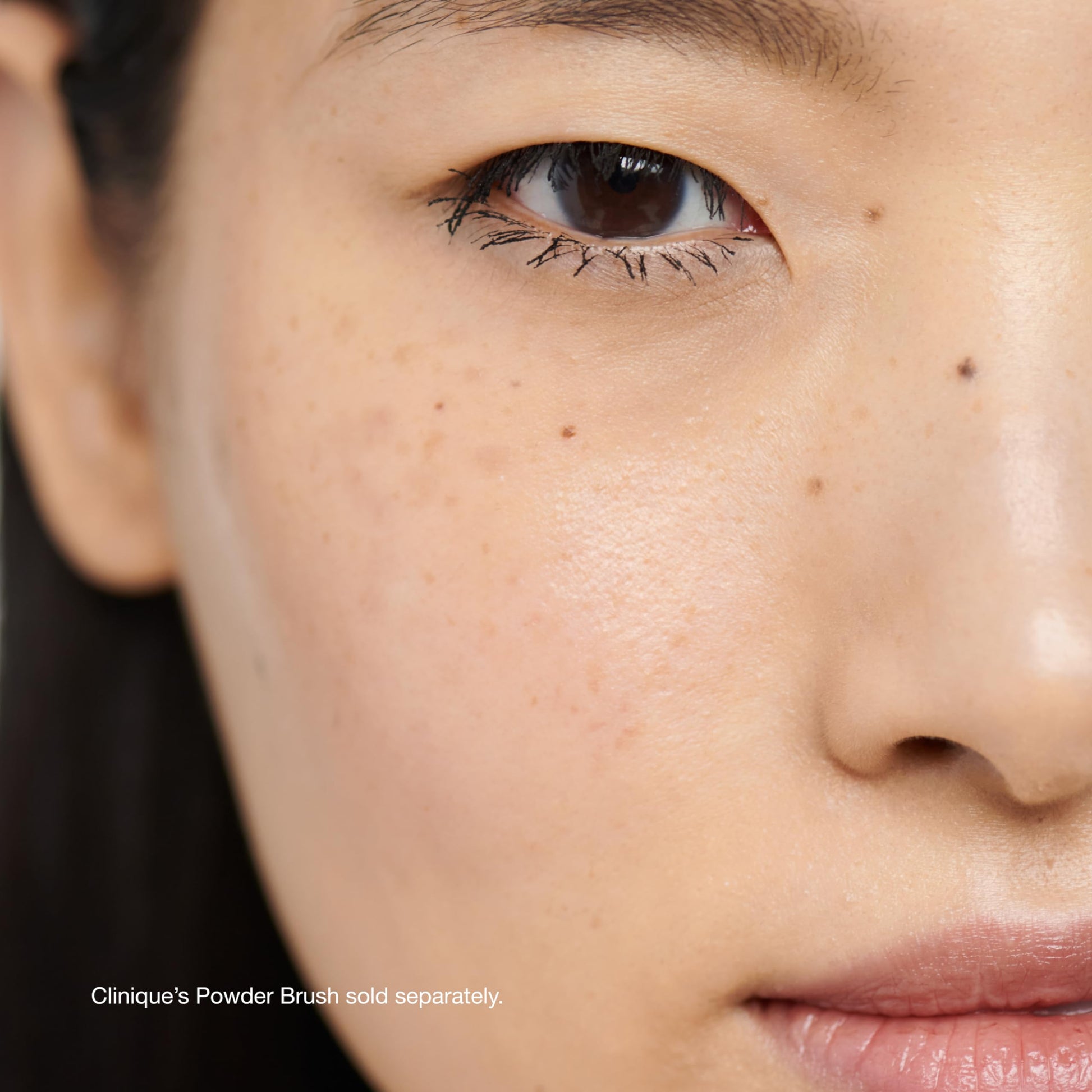 Clinique loose setting powder opened showing silky texture