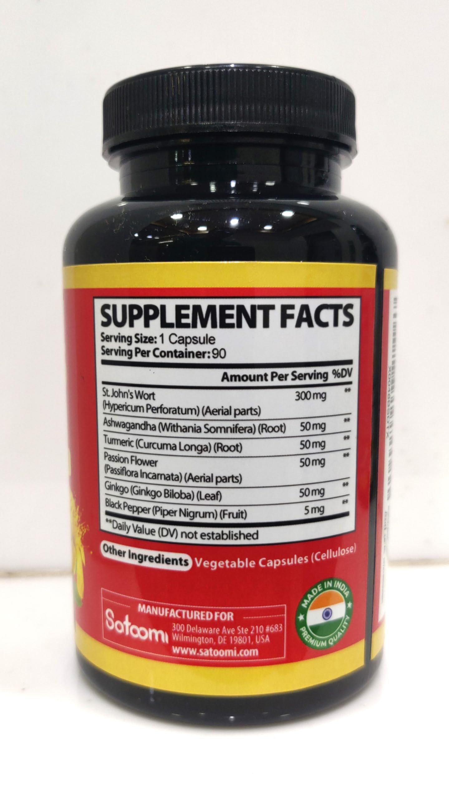 Satoomi extra strength mood support veggie capsules showing clear dietary supplement facts panel