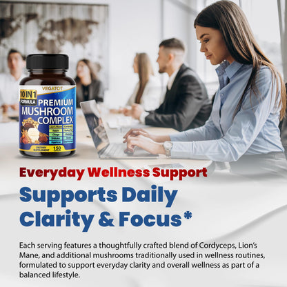 Close up shot of the 150 capsule count label on Vegatot 10 in 1 comprehensive immune and brain health supplement.