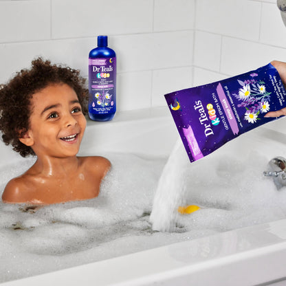 Gentle melatonin bubble bath solution for children's evening routine