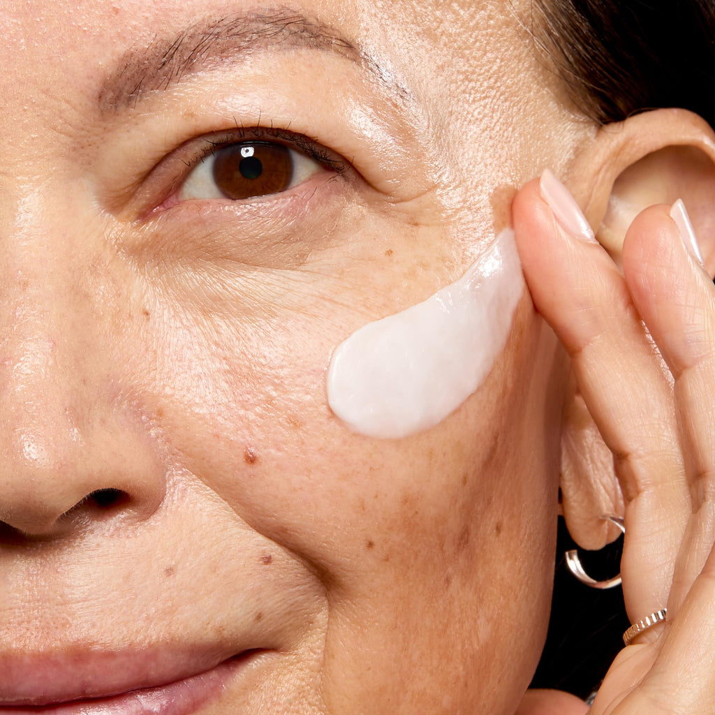 No7 skincare product packaging back view with ingredients