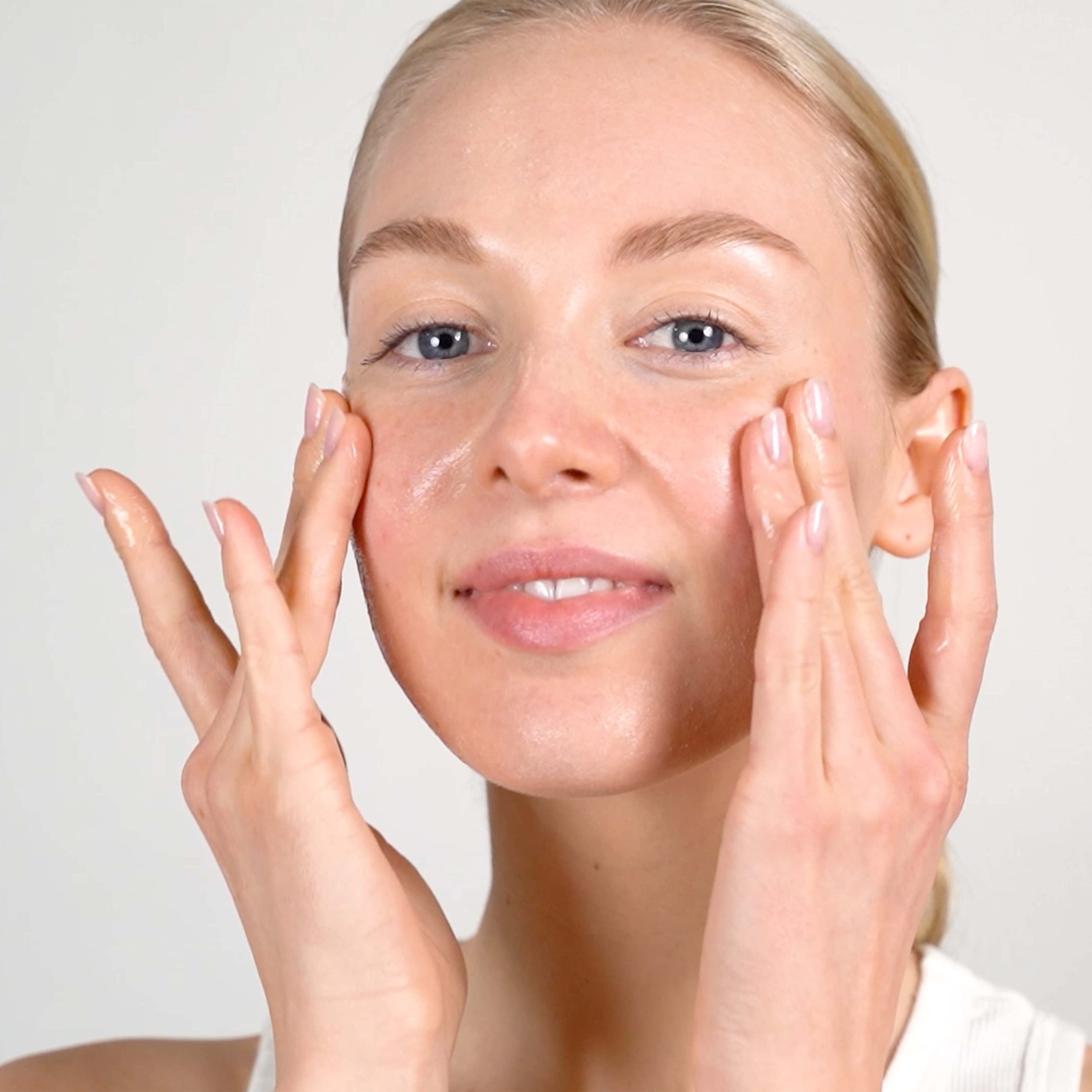 Back label of Mario Badescu Botanical Exfoliating Scrub with directions and ingredients