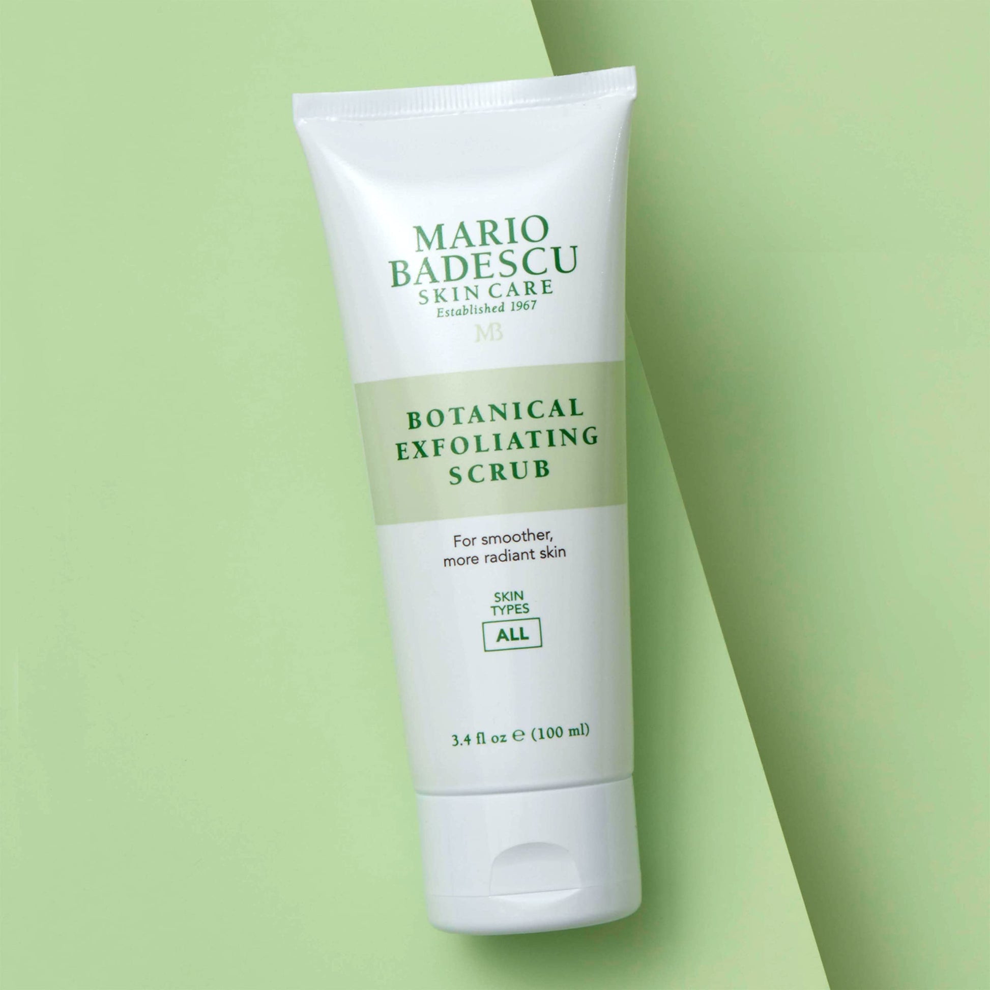 Mario Badescu pore reducing facial scrub packaging lid and seal overview
