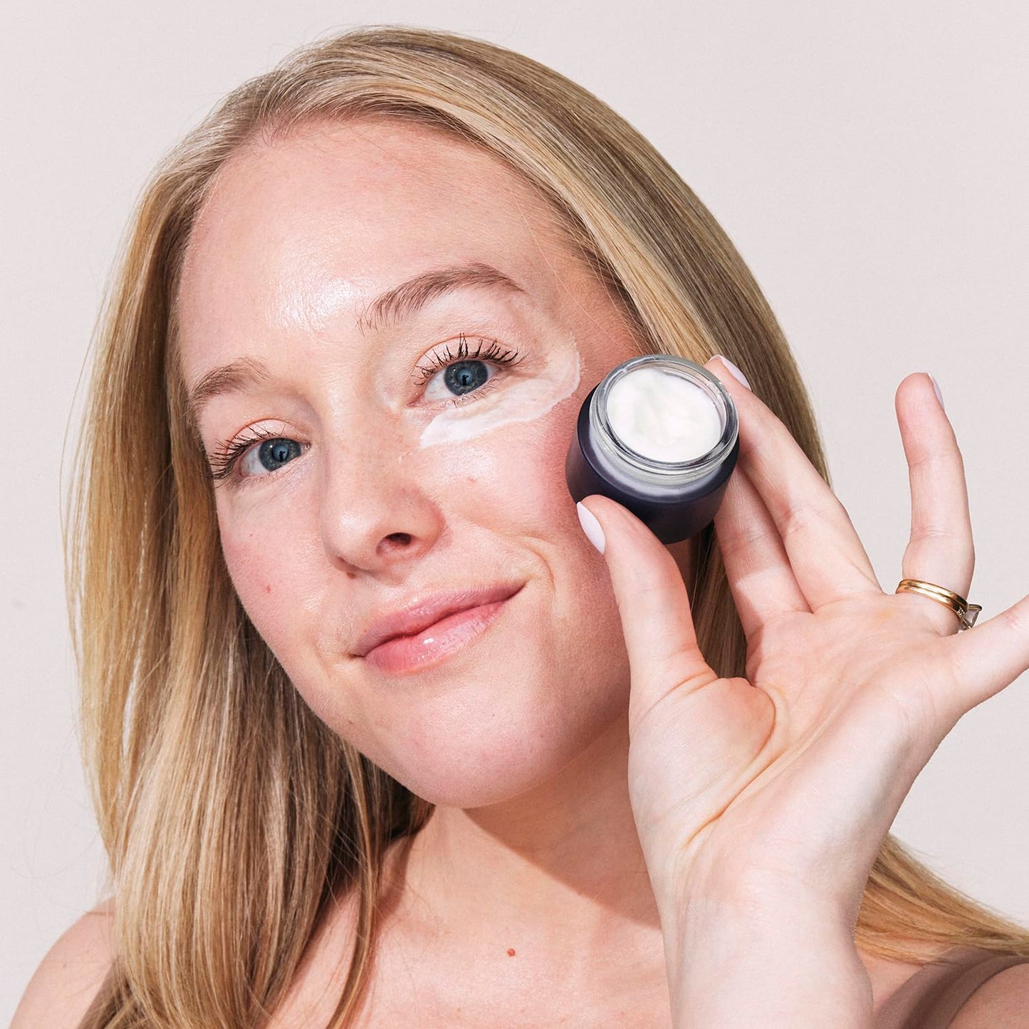 Texture shot of lightweight fragrance-free retinol cream for sensitive skin