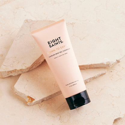 Eight Saints natural mud gel face wash packaging showing key clay ingredients