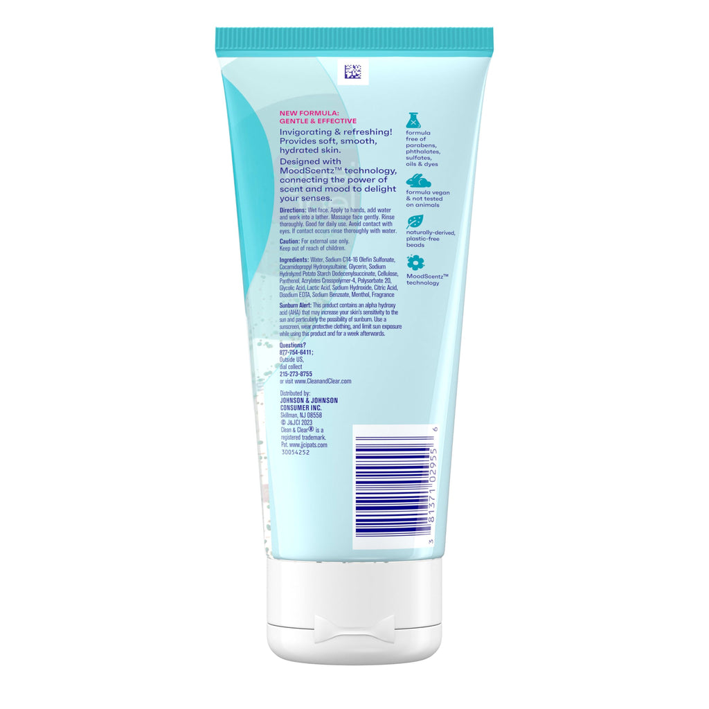 Clean And Clear Deep Action Exfoliating Facial Cleanser packaging angle