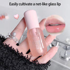 Baorder nourishing lip oil applicator detail