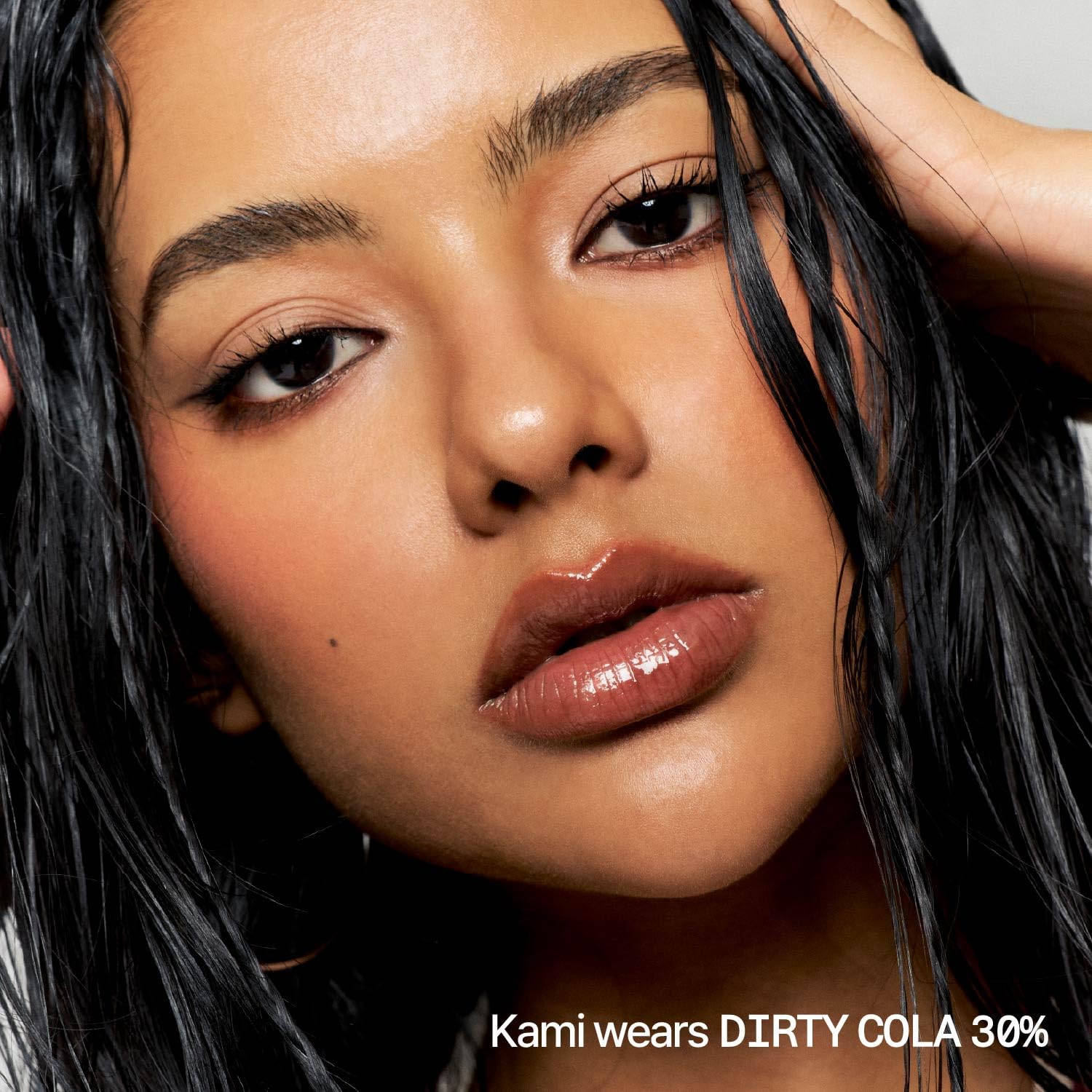 Fwee 3D Voluming Gloss Dirty Cola applicator wand