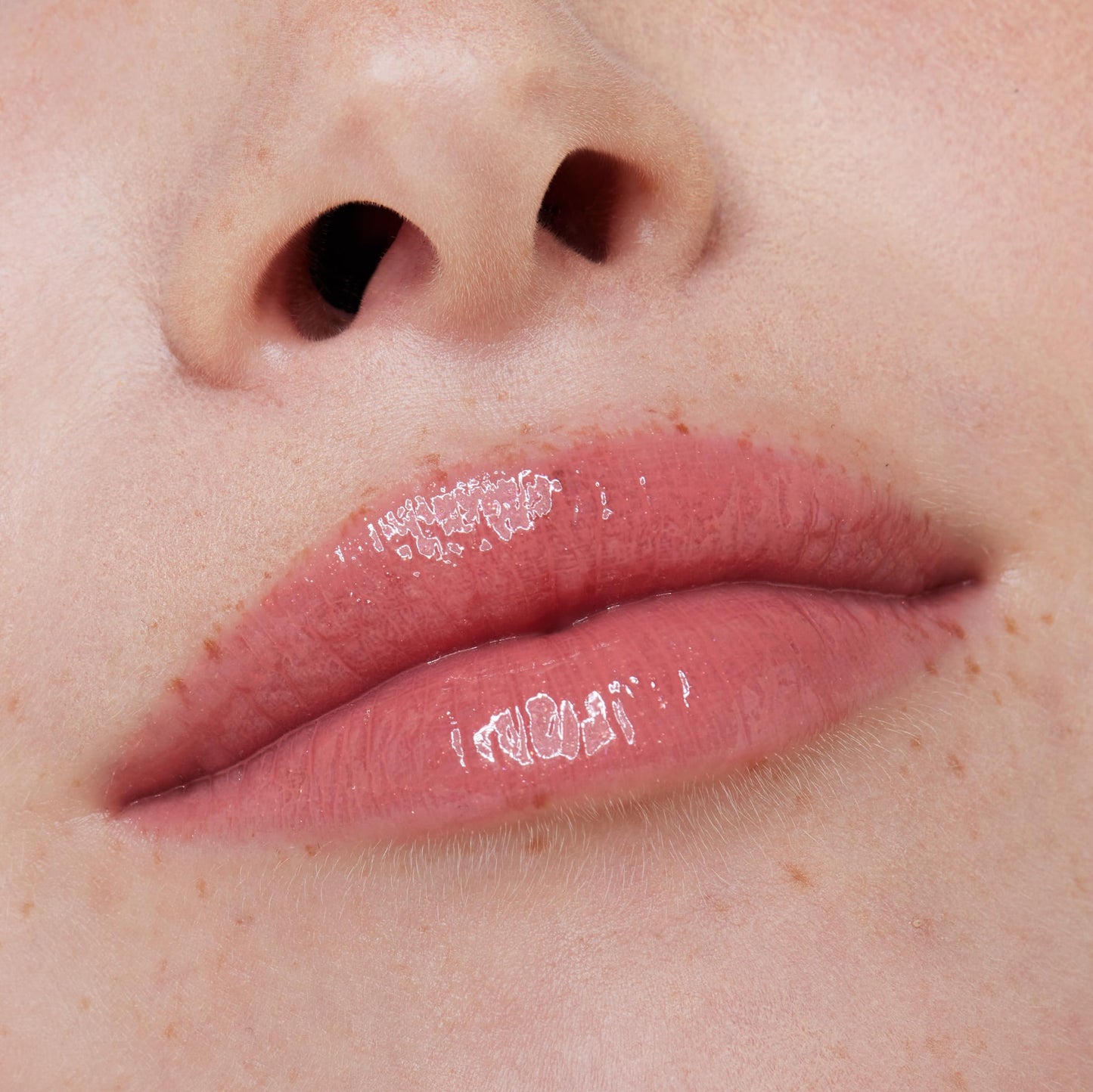 Essence What The Fake lip gloss lifestyle application