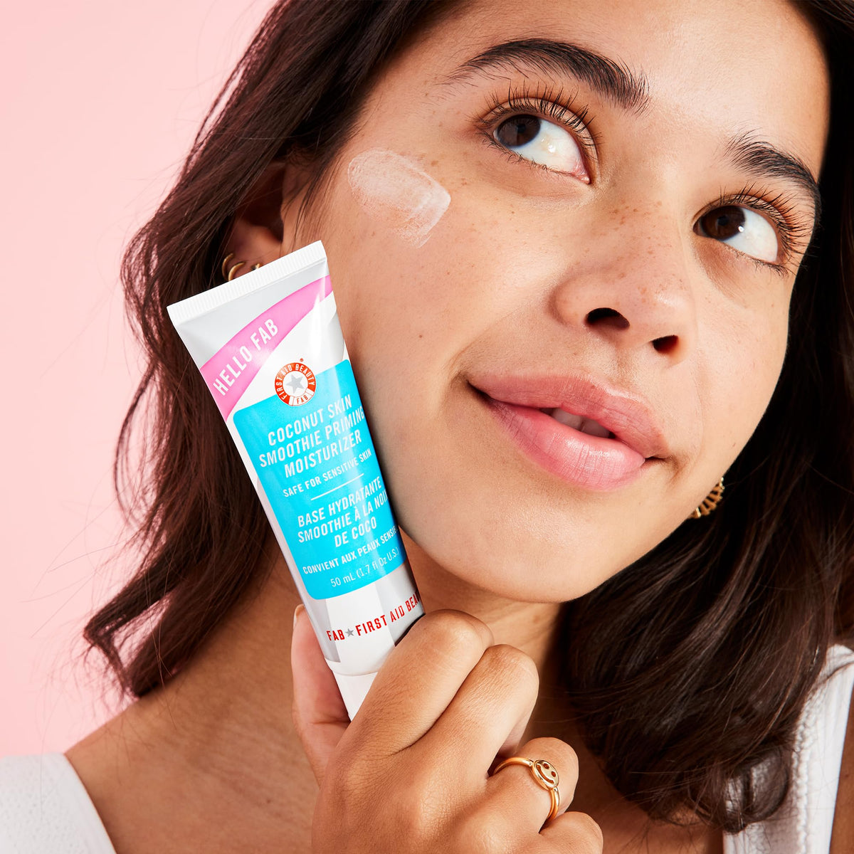 First Aid Beauty Hello FAB Coconut Skin Smoothie Priming Moisturizer cap open view