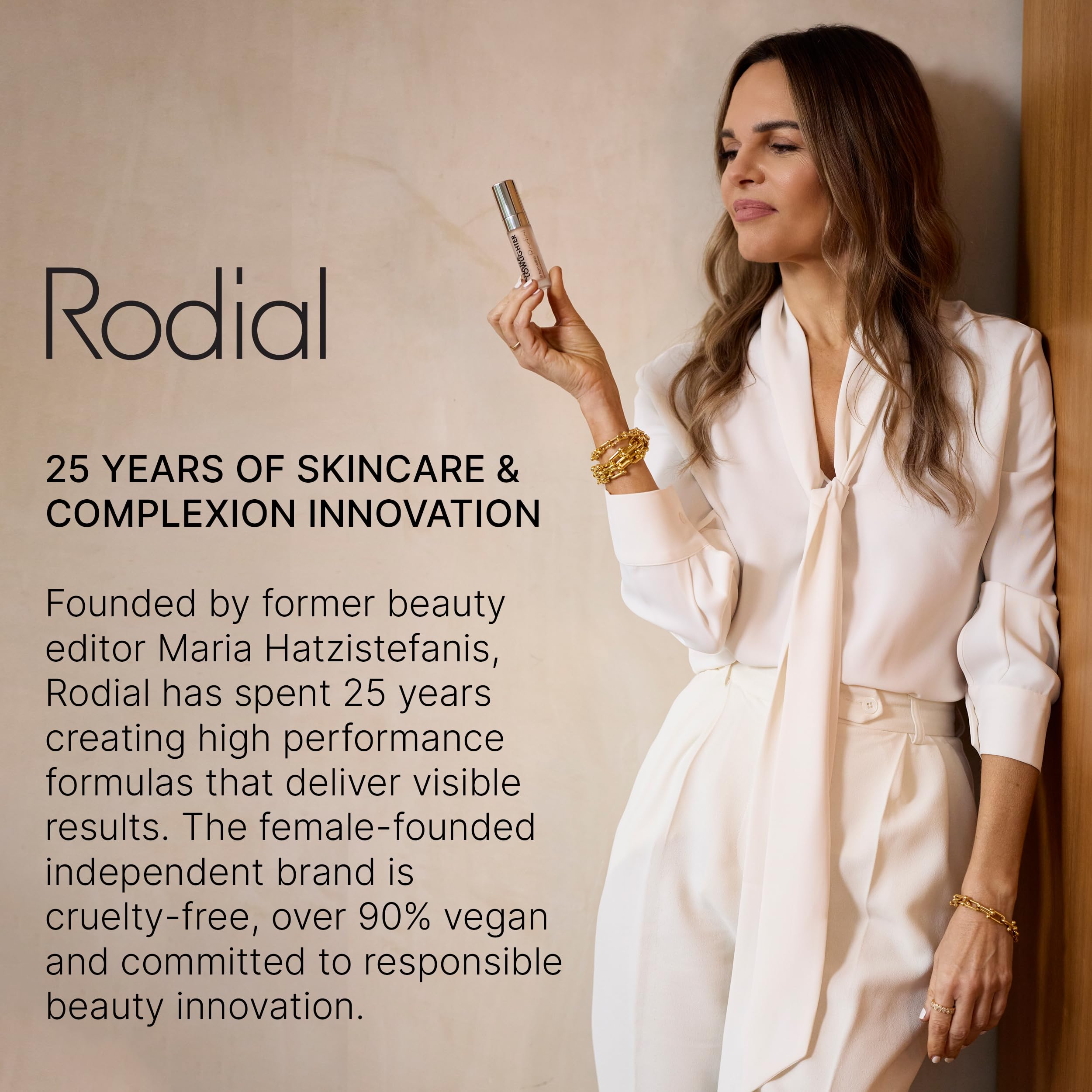 Close up of Rodial vegan collagen lip oil applicator