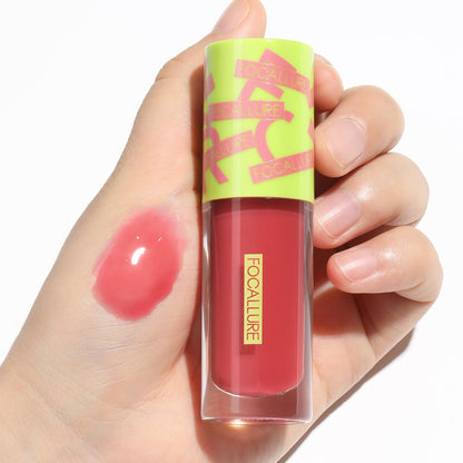 Side view of Focallure non-sticky lip gloss bottle