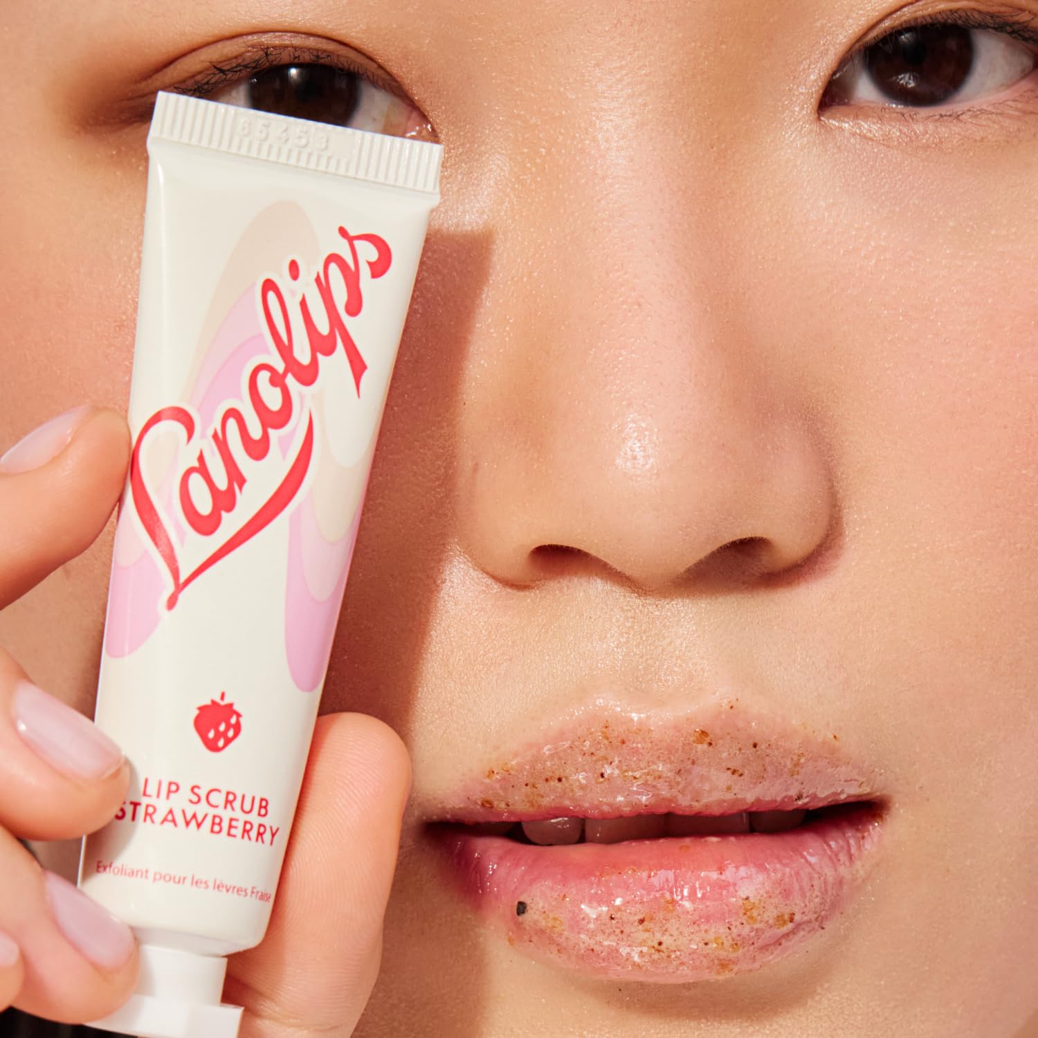 Benefits of Lanolips natural lanolin lip scrub