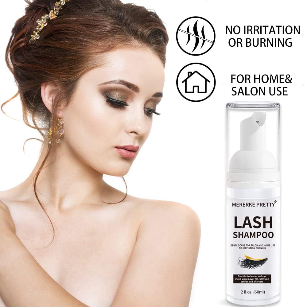 Mererke_Pretty foaming eyelid cleanser kit showing the fifty milliliter container and soft application brush.