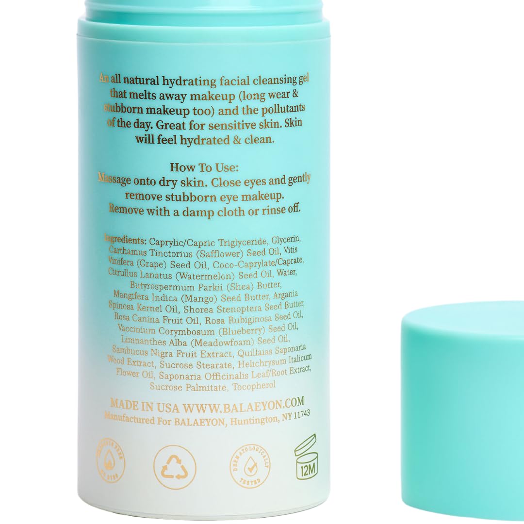 Balaeyon 3 in 1 oil based cleanser texture breakdown on sensitive skin