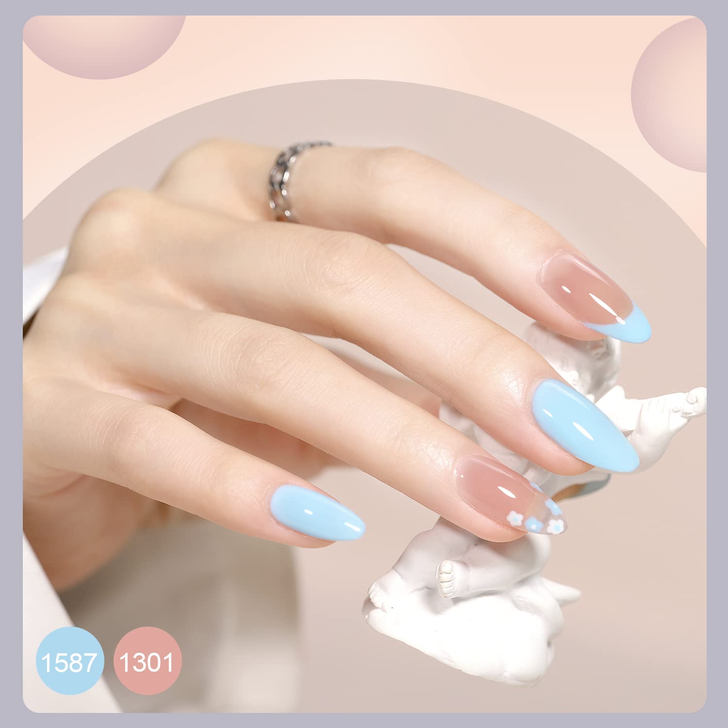 Hand model showing professional manicure with Gaoy gel polish