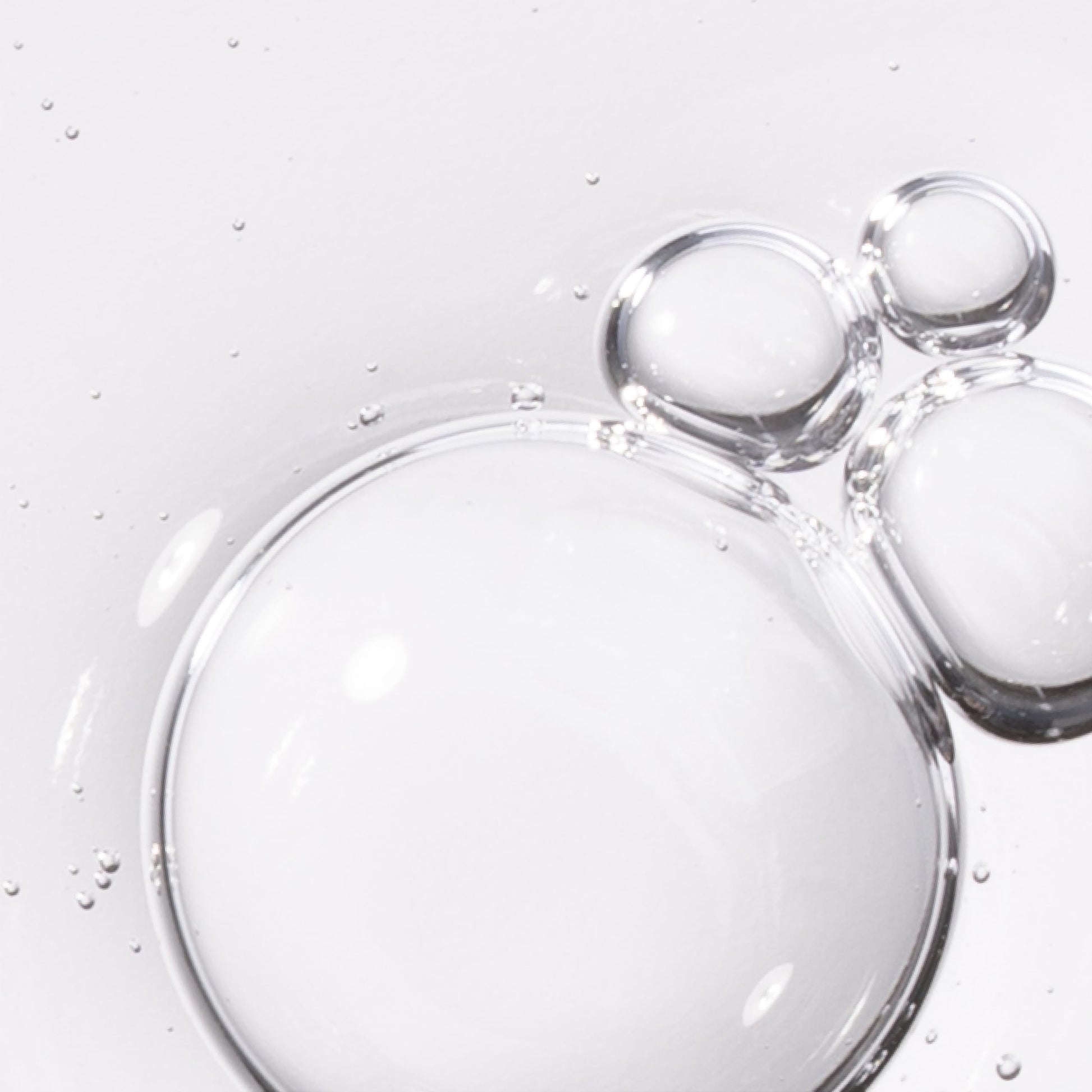 Instructions on Loreal Paris Elvive oil erasing serum packaging