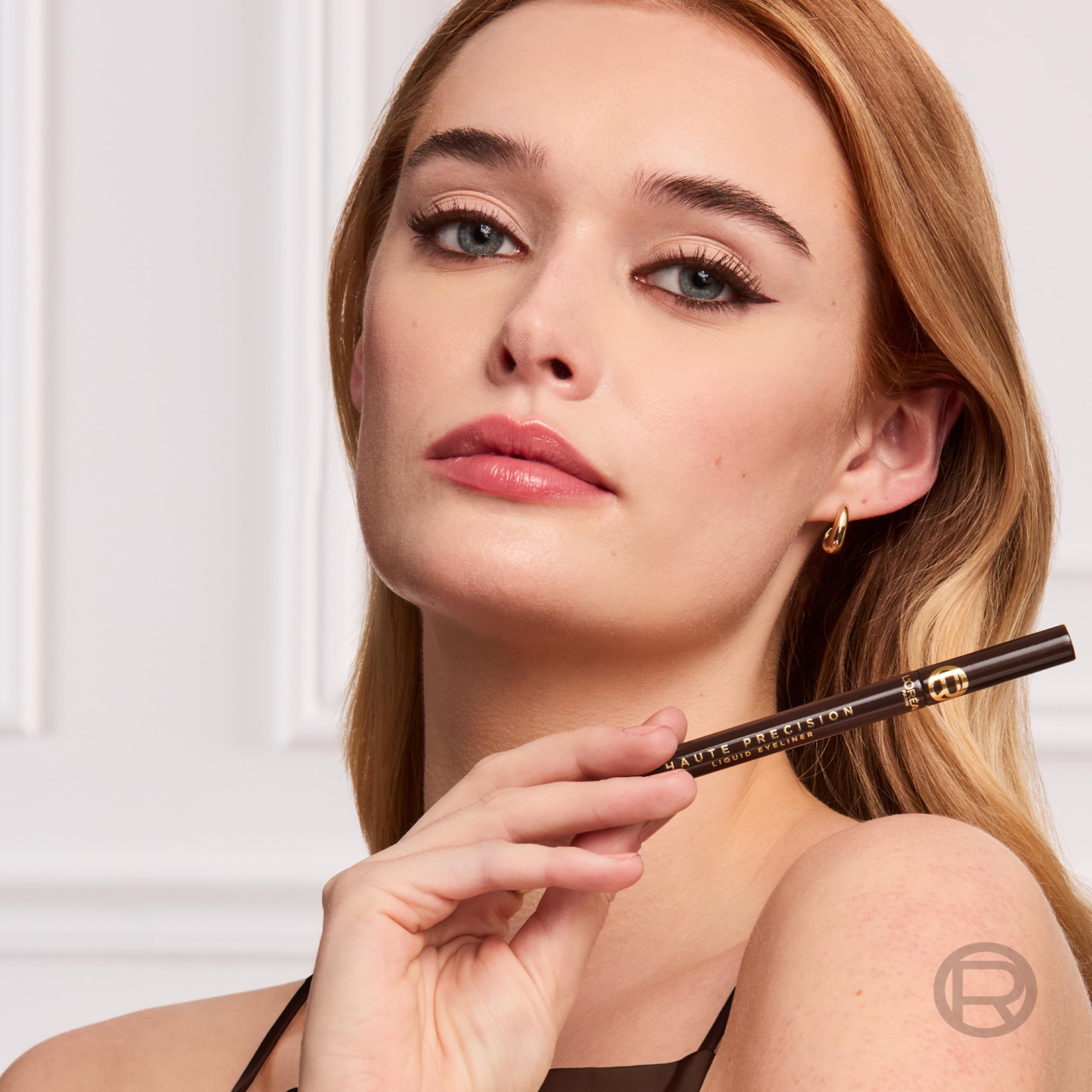 L'Oreal Paris longwear waterproof liquid eyeliner packaging showing details and 28 hour claim.