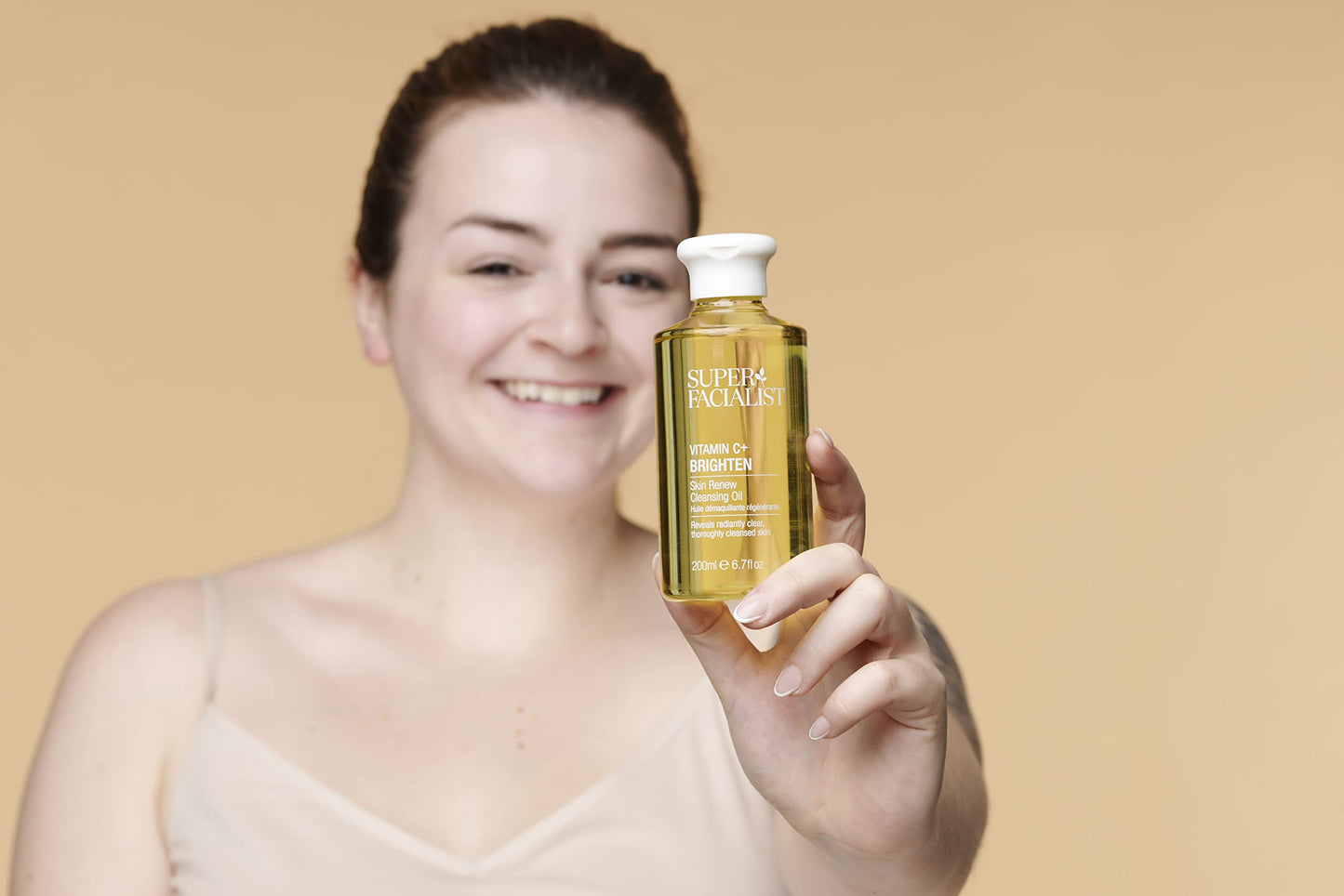 Refreshing citrus scented Super Facialist facial cleanser