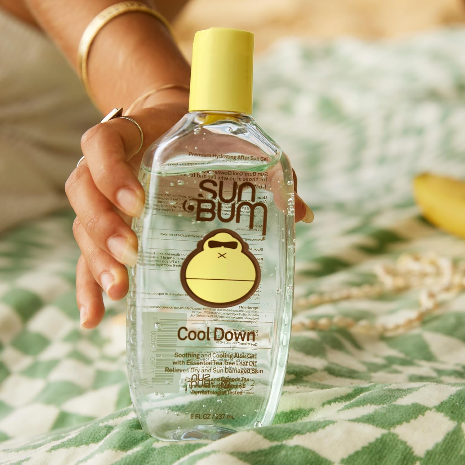 Sun Bum after sun gel texture and application