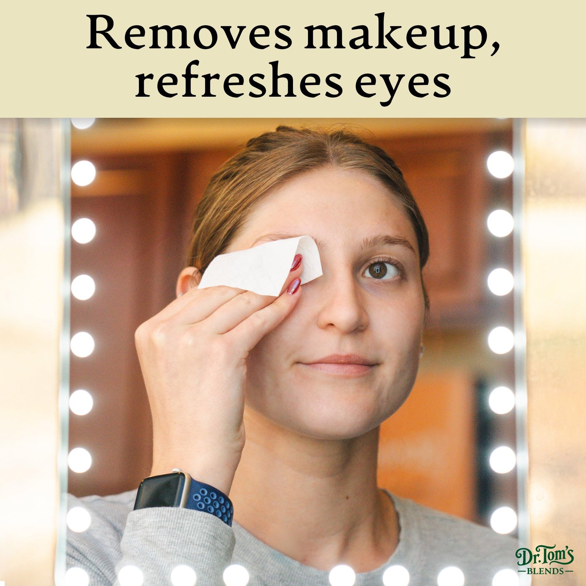 Individual sachet of Dr. Tom's Blends eyelid cleanser