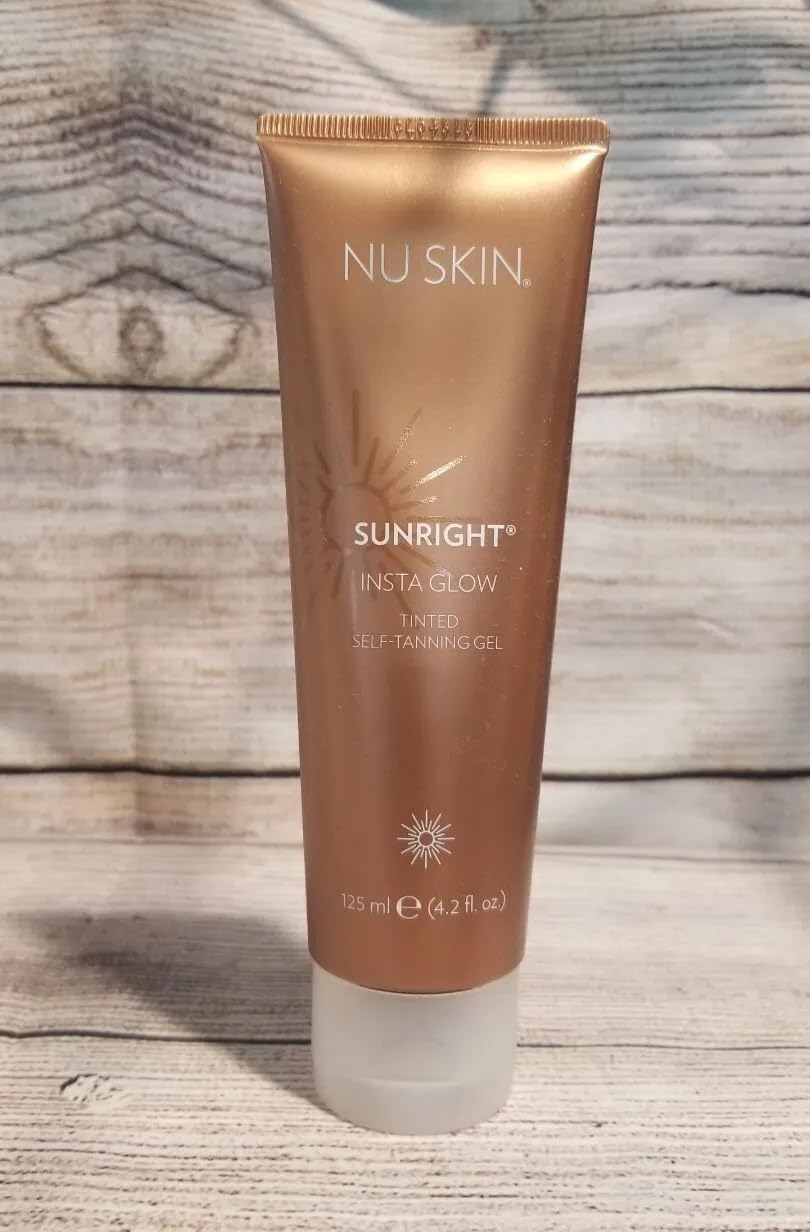 Nu Skin Sunright Insta Glow self-tanner texture demonstration