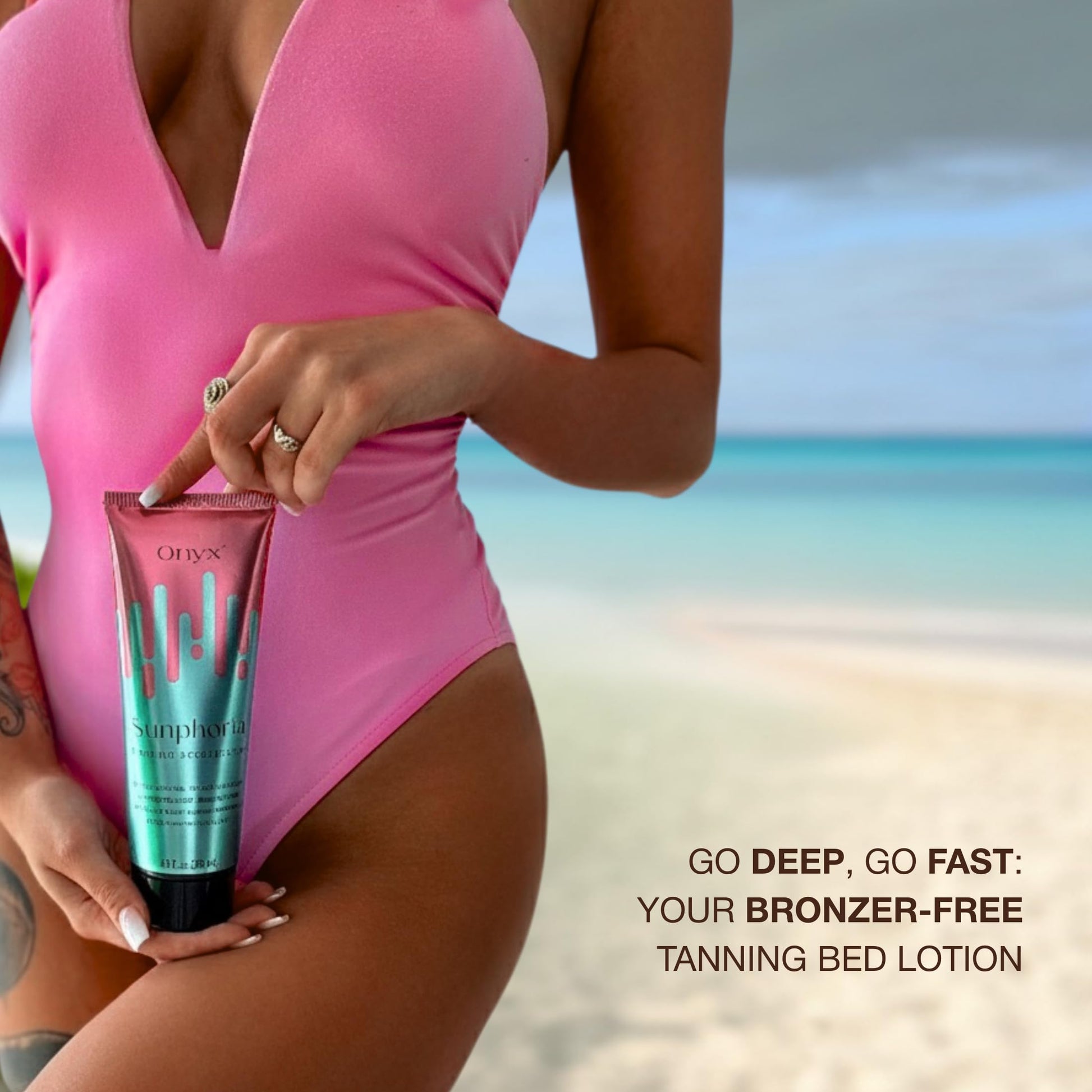 Texture of Onyx Sunphoria non-greasy tanning accelerator