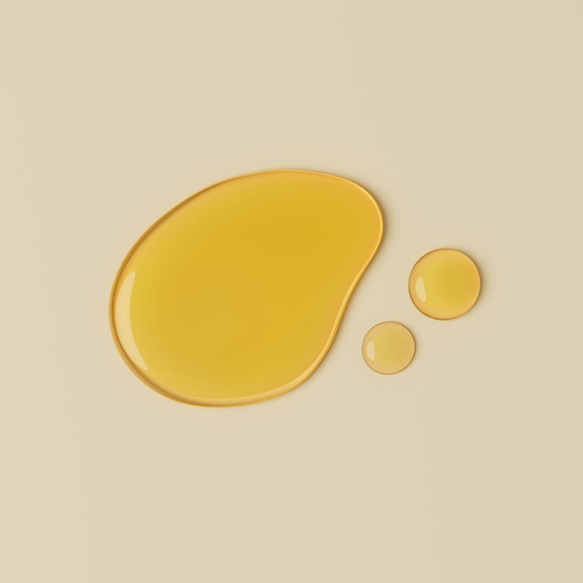 Eda Taspinar skin nourishing tanning oil lifestyle angle