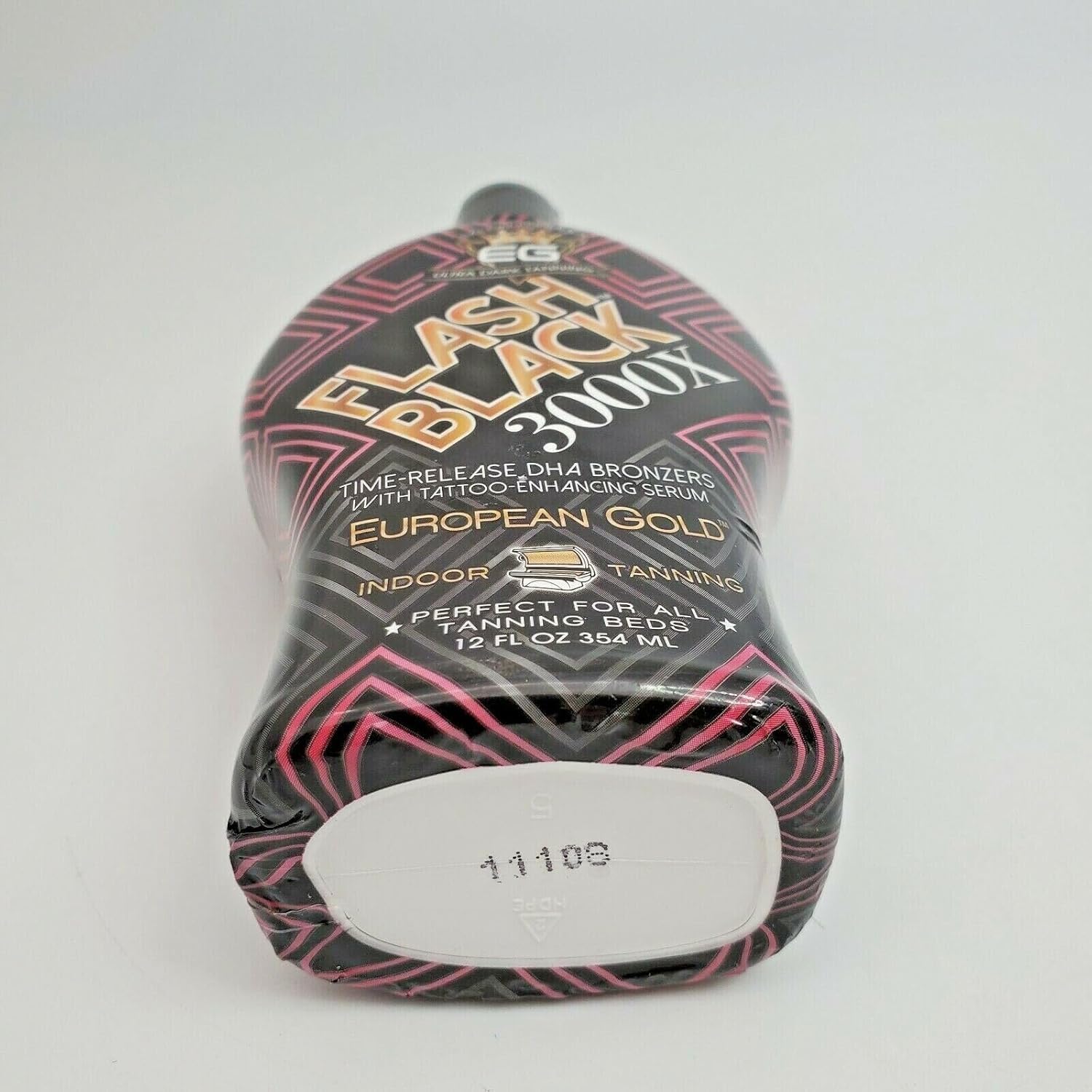 European Gold Ultra Dark salon formula tanning accelerator packaging with time release bronzer details