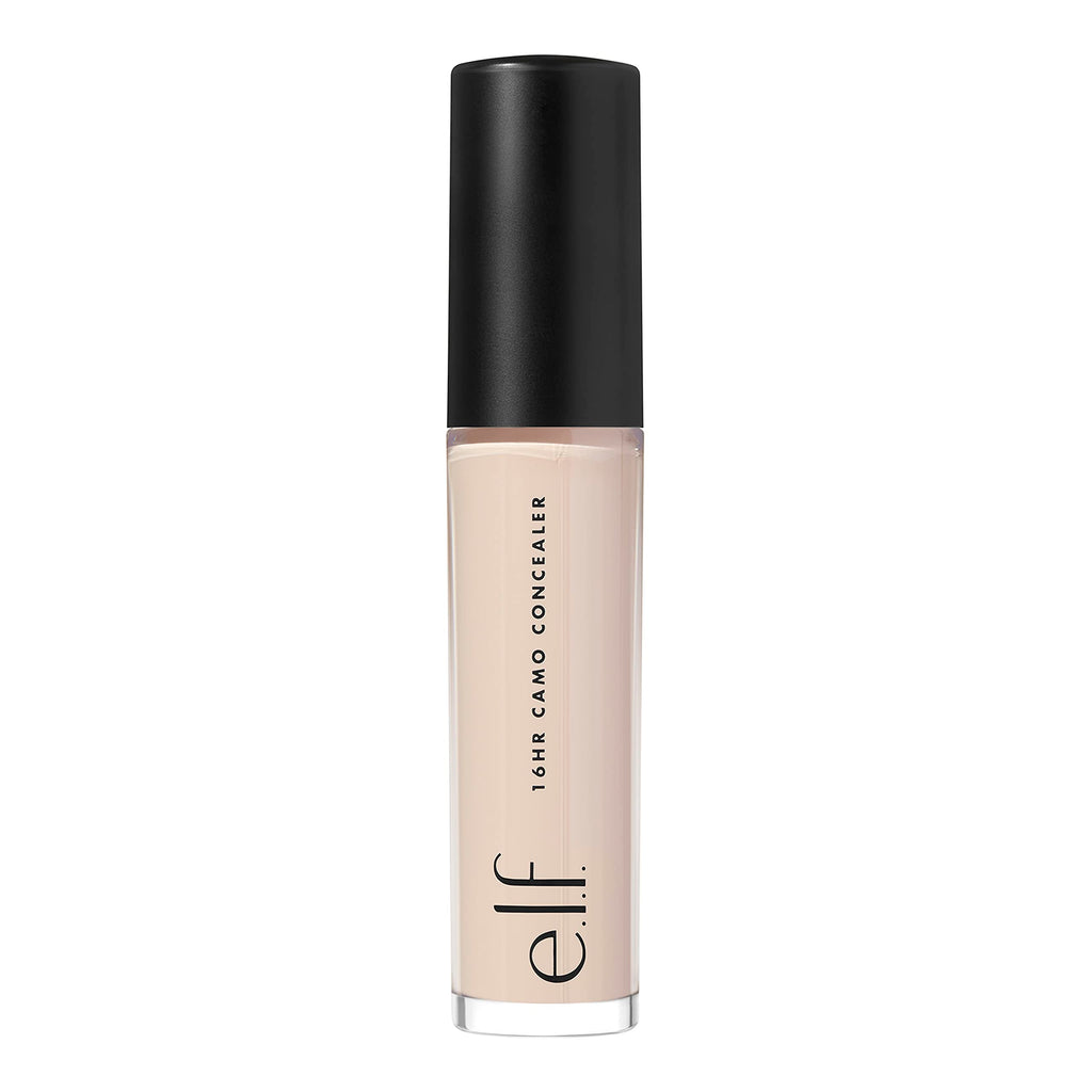 Close-up of the large doe-foot applicator on the liquid face concealer.