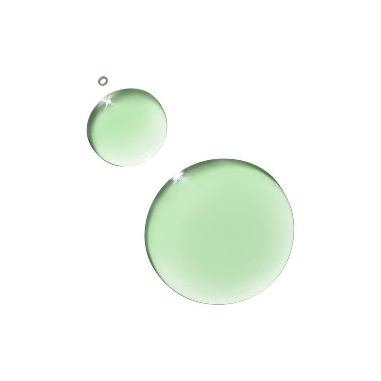 e.l.f. salicylic acid face oil bottle showcasing the lightweight green formula