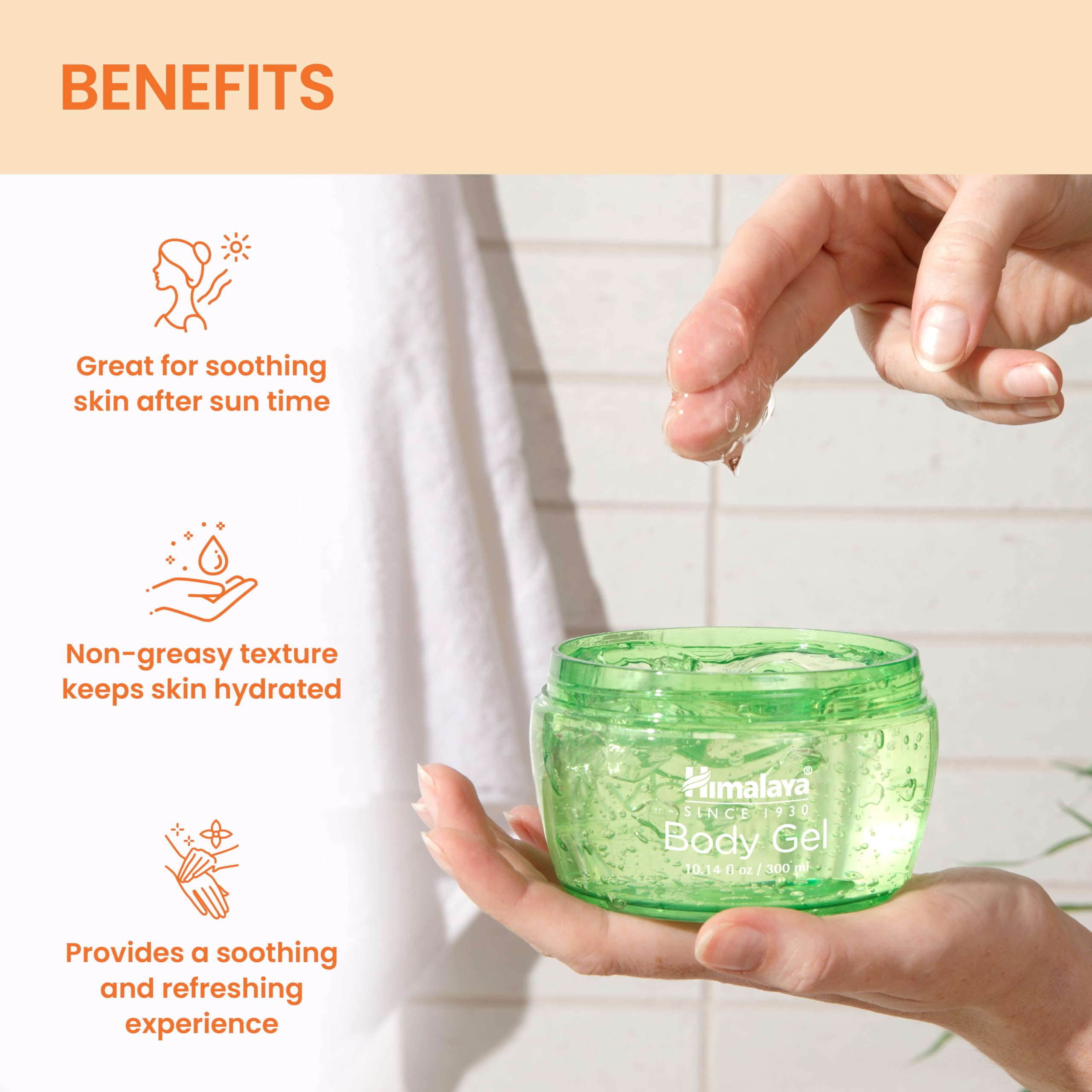 Himalaya Aloe Vera gel application on skin