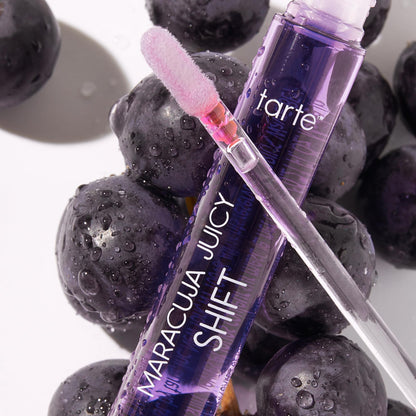 Applicator brush of Tarte pH-powered lip and cheek tint