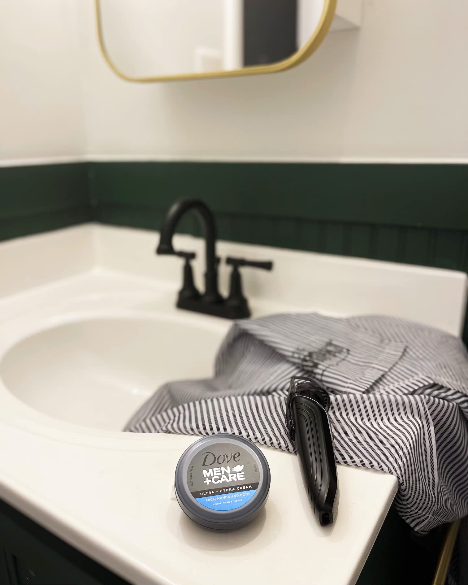 Texture detail of the fast absorbing non greasy Dove Men Care moisturizer cream.