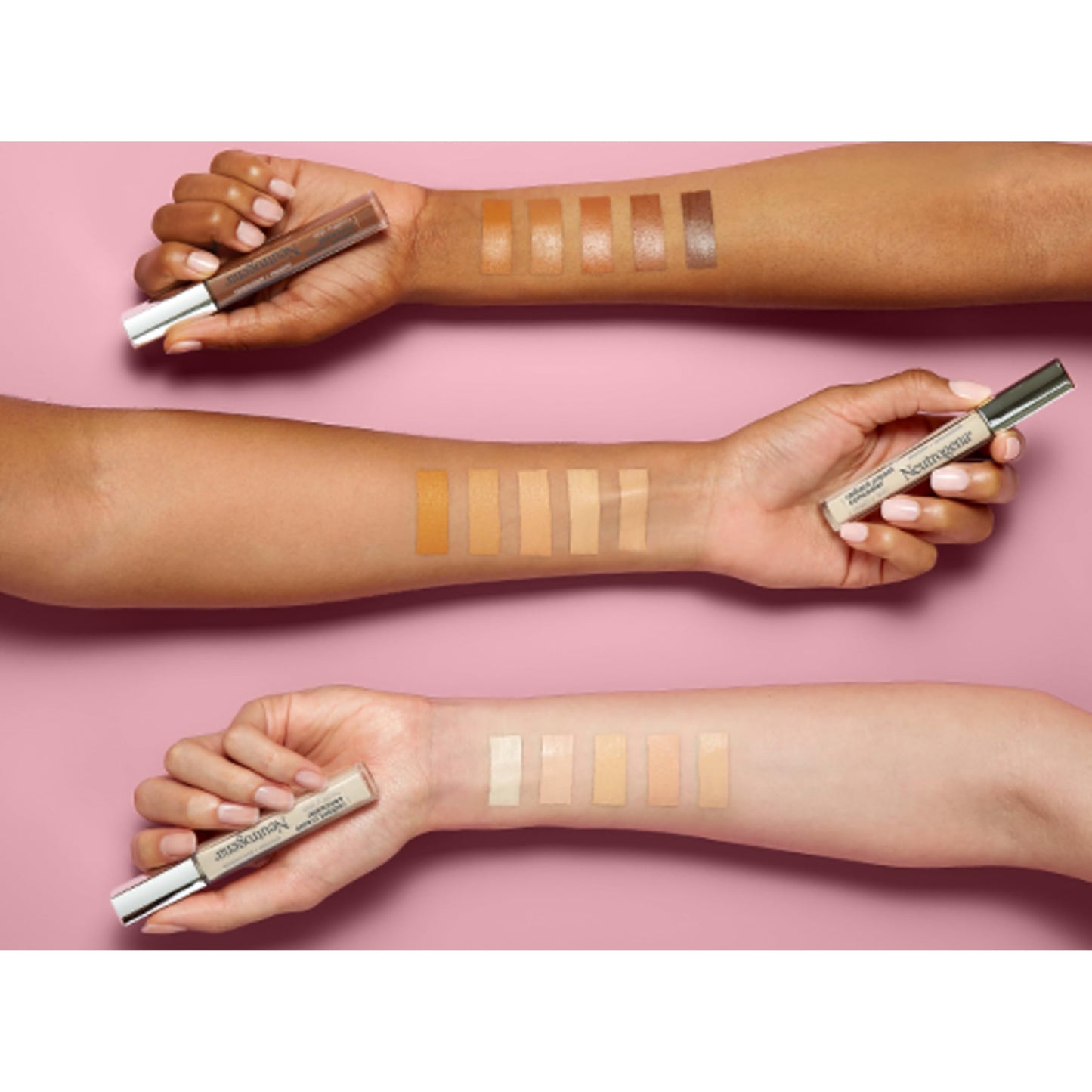 Close up of the Neutrogena under eye brightening cream concealer applicator wand