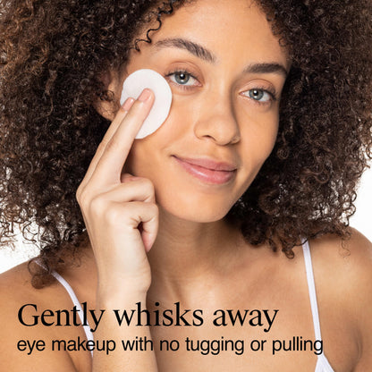 Close up of Neutrogena oil-free makeup remover bottle cap