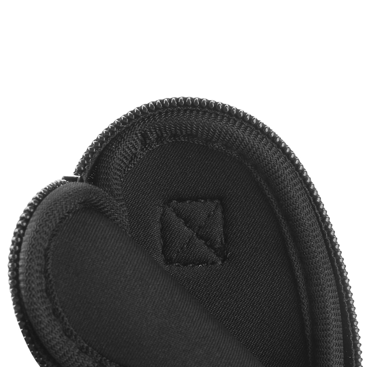 Koikyu shockproof medical organizer bag highlighting the durable neoprene material